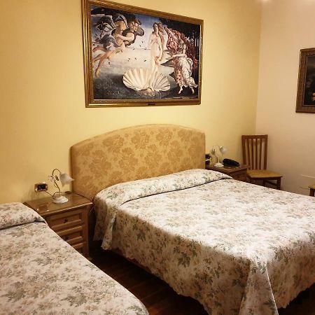 Ronta Hotel La Rosa מראה חיצוני תמונה