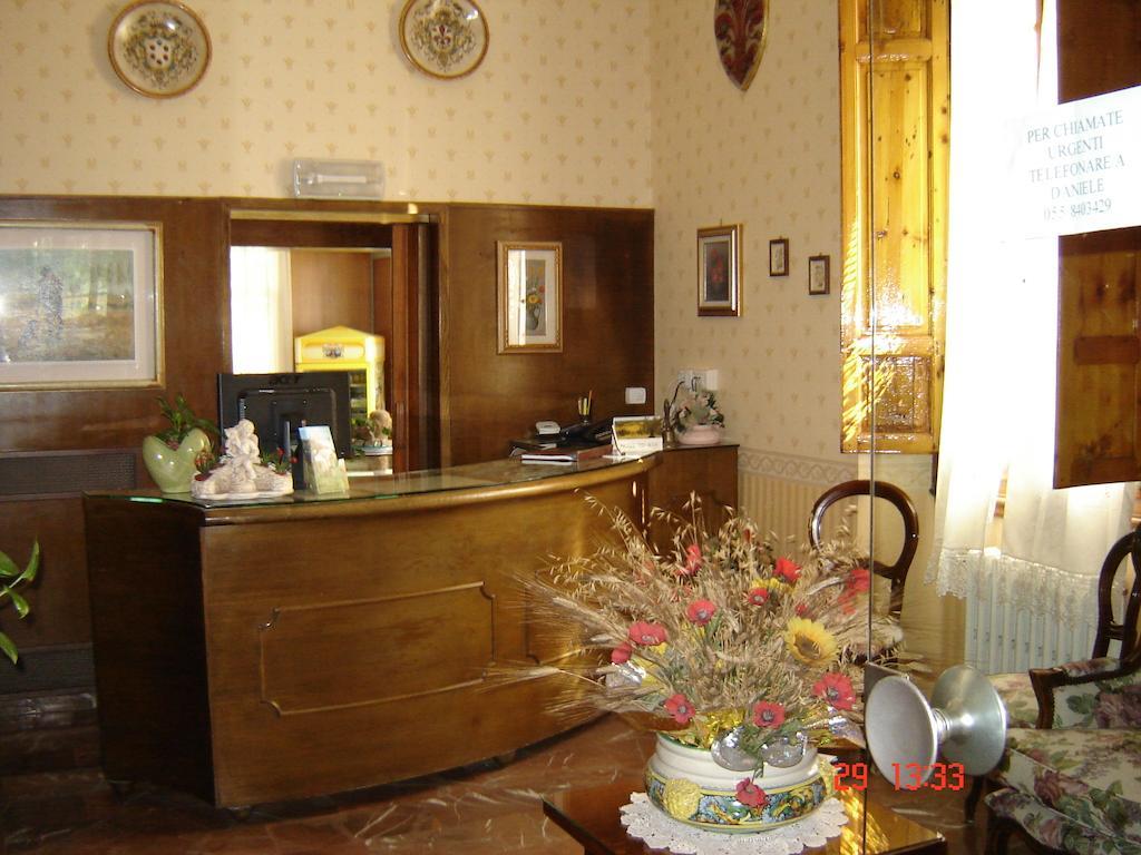 Ronta Hotel La Rosa מראה חיצוני תמונה