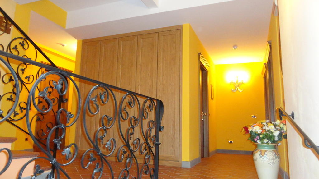 Ronta Hotel La Rosa מראה חיצוני תמונה