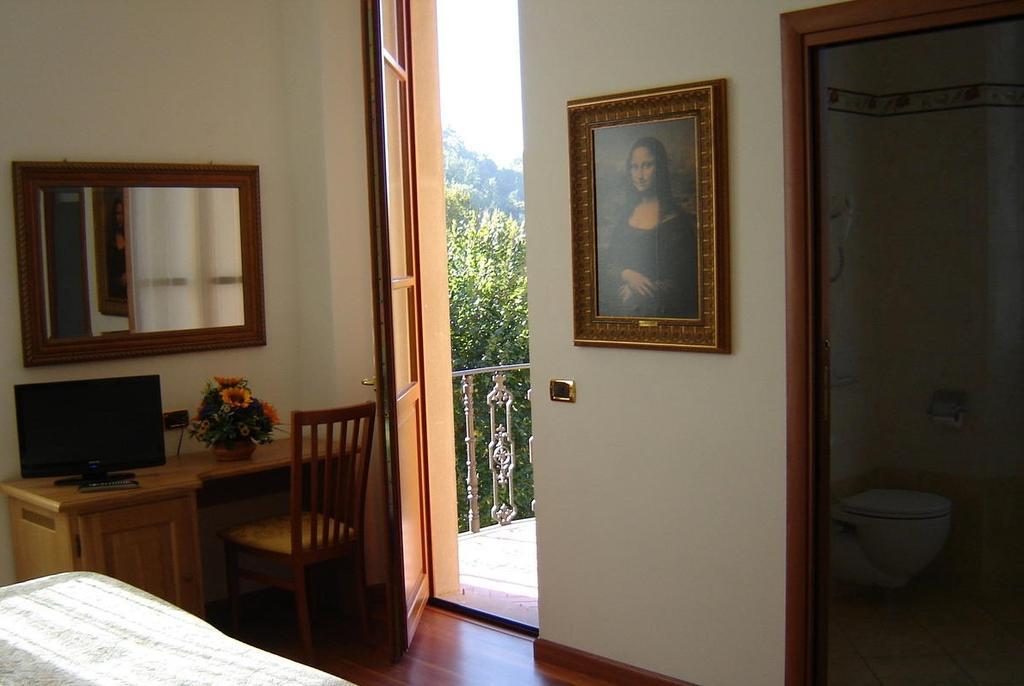 Ronta Hotel La Rosa חדר תמונה